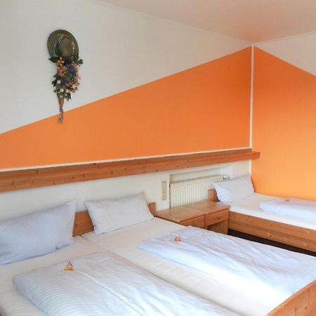 Landgasthof Asum Dasing Bagian luar foto