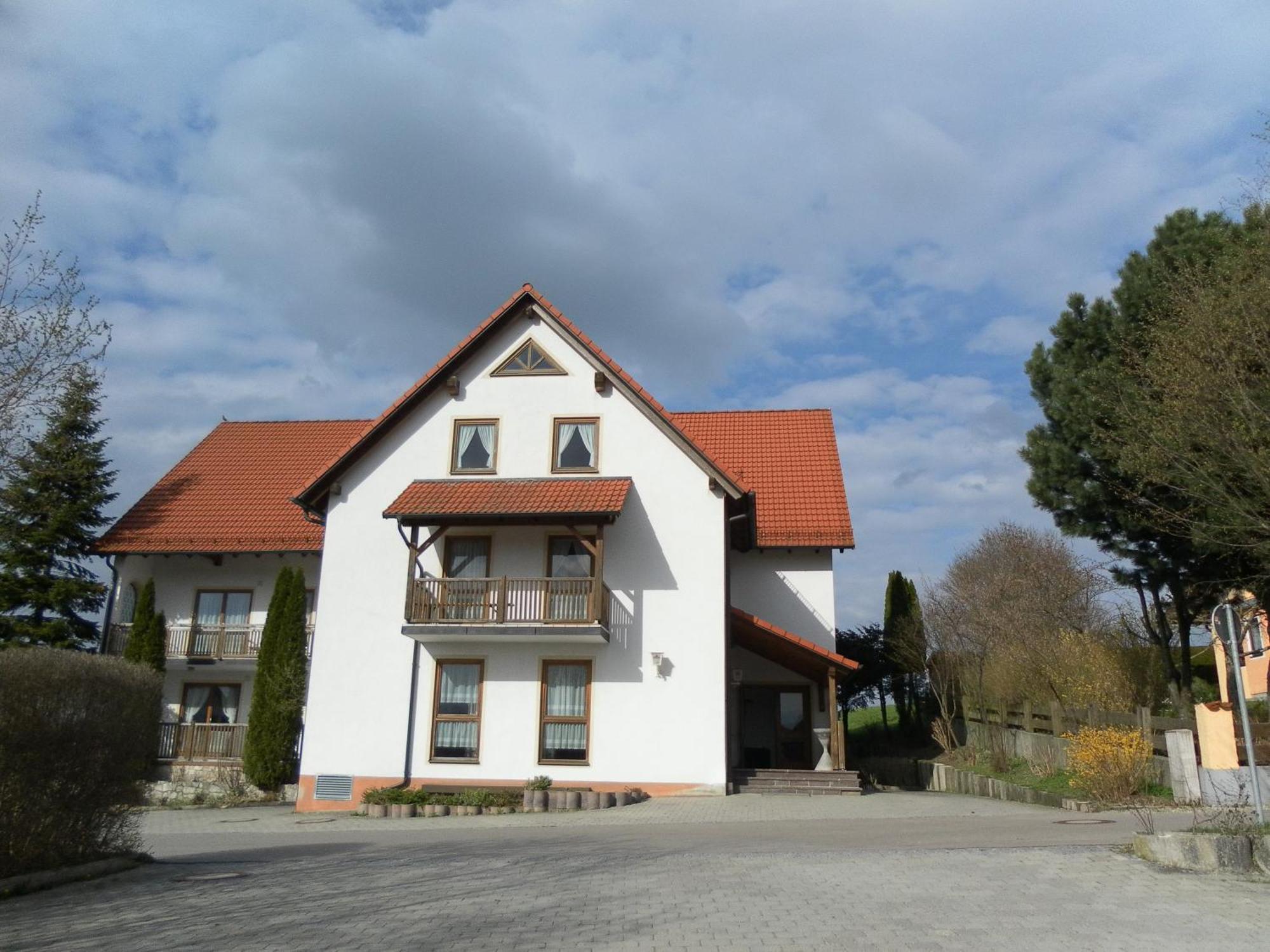 Landgasthof Asum Dasing Bagian luar foto